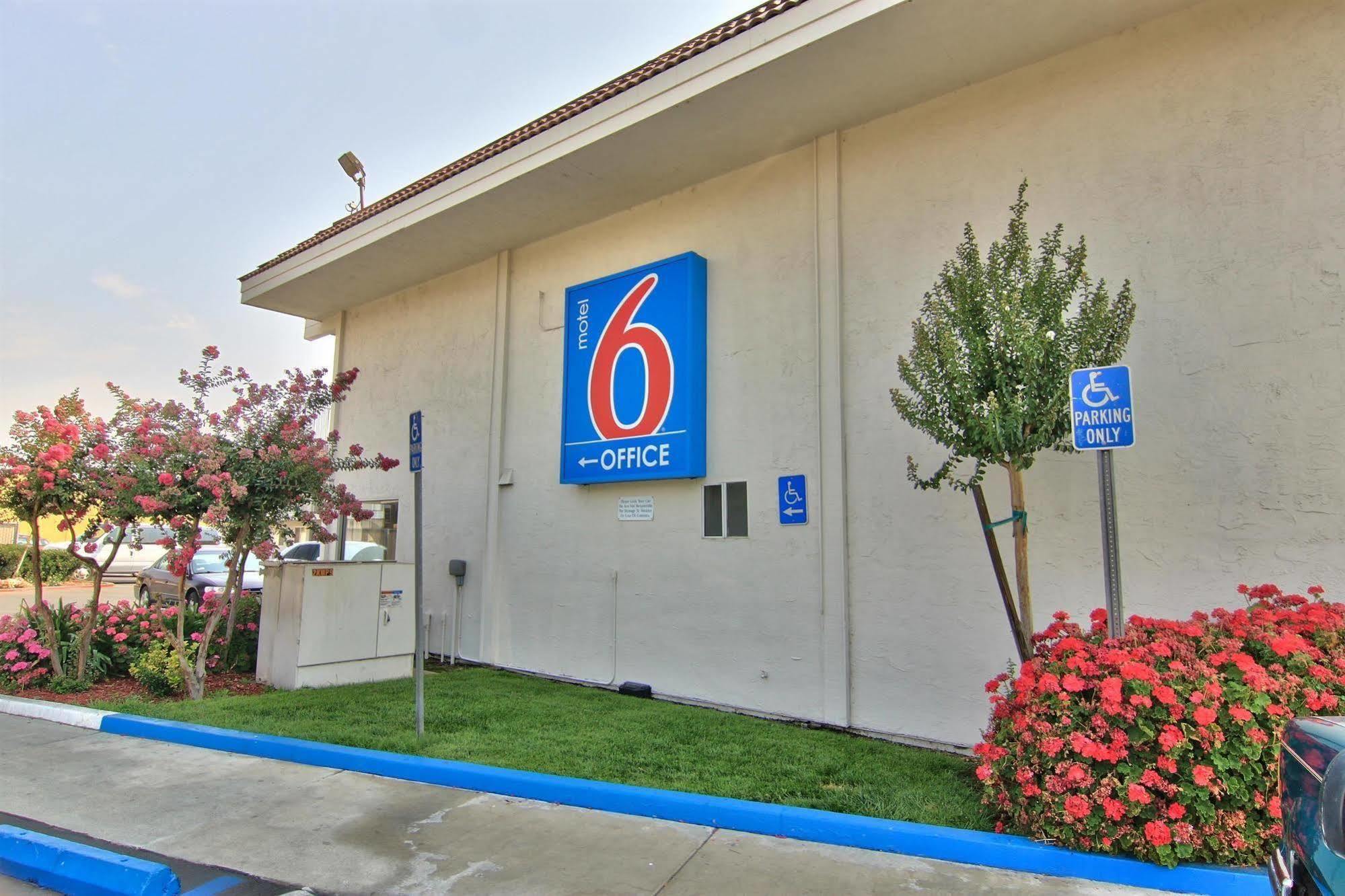 Motel 6-Sacramento, Ca - Old Sacramento North Exteriör bild